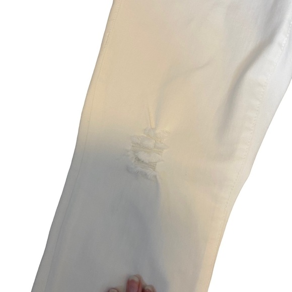 CAbi High Slim Jeans White Style: 5305 Size 0 Distressed - Picture 4 of 6
